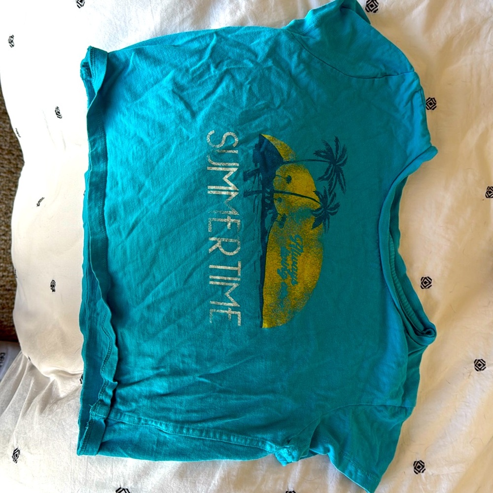 This is a cropped summertime shirt